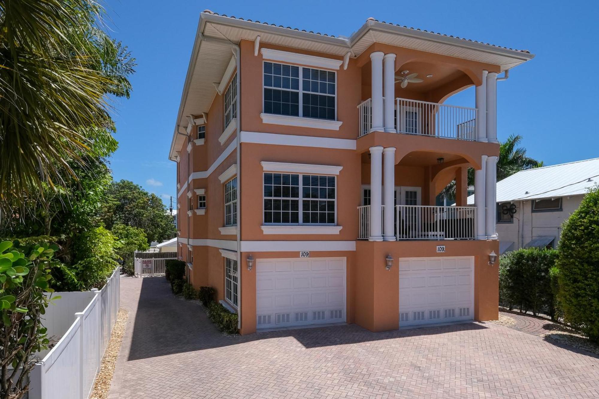 Hibiscus Hideaway Condo Walk To Historic Bridge St เบรเดนทันบีช ภายนอก รูปภาพ